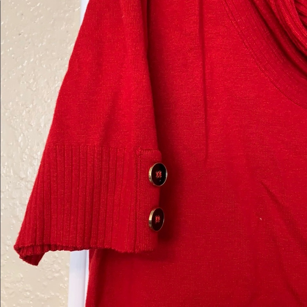 Sweater - Picture 4 of 5